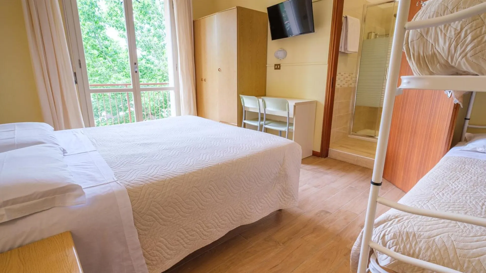 Only Room Hotel Lido Di Savio 3*,