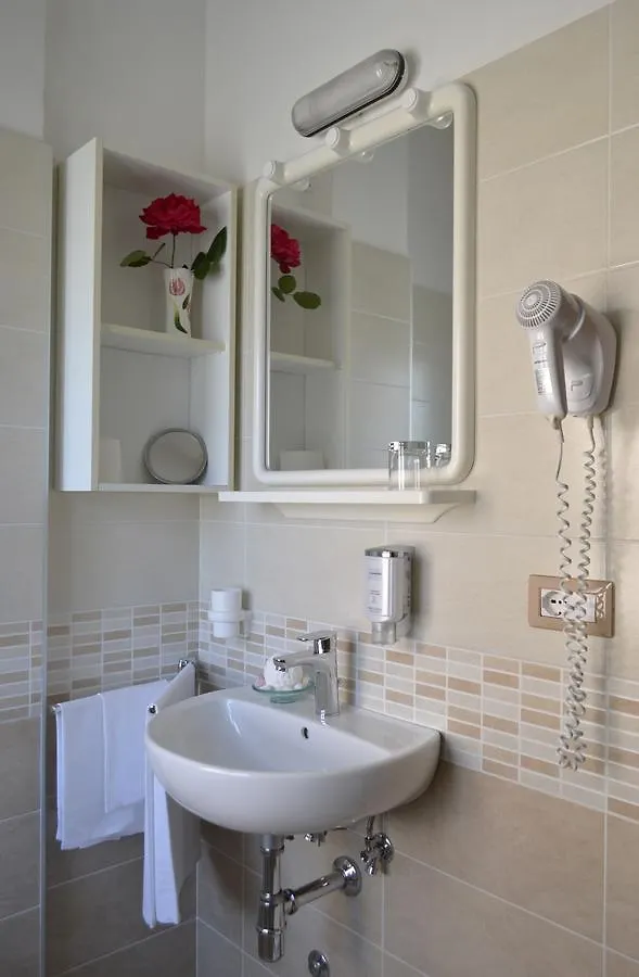 Hotel Beverly Lido Di Savio 3*,